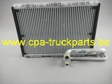 Radiateur de Chauffage VOLVO 1437003